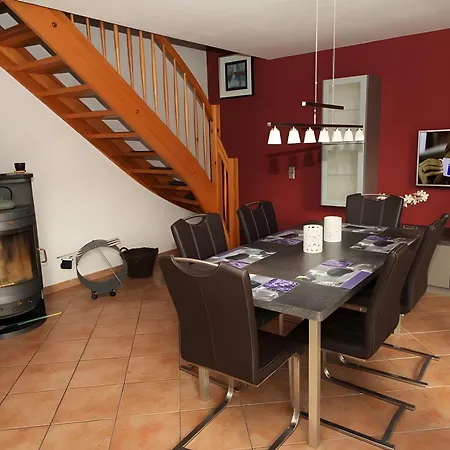 Haus 1 Röbel
